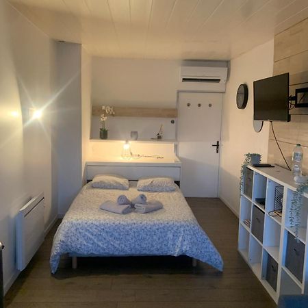 Studio Cocooning hauteur de Saint-Raphaël #2 Buitenkant foto