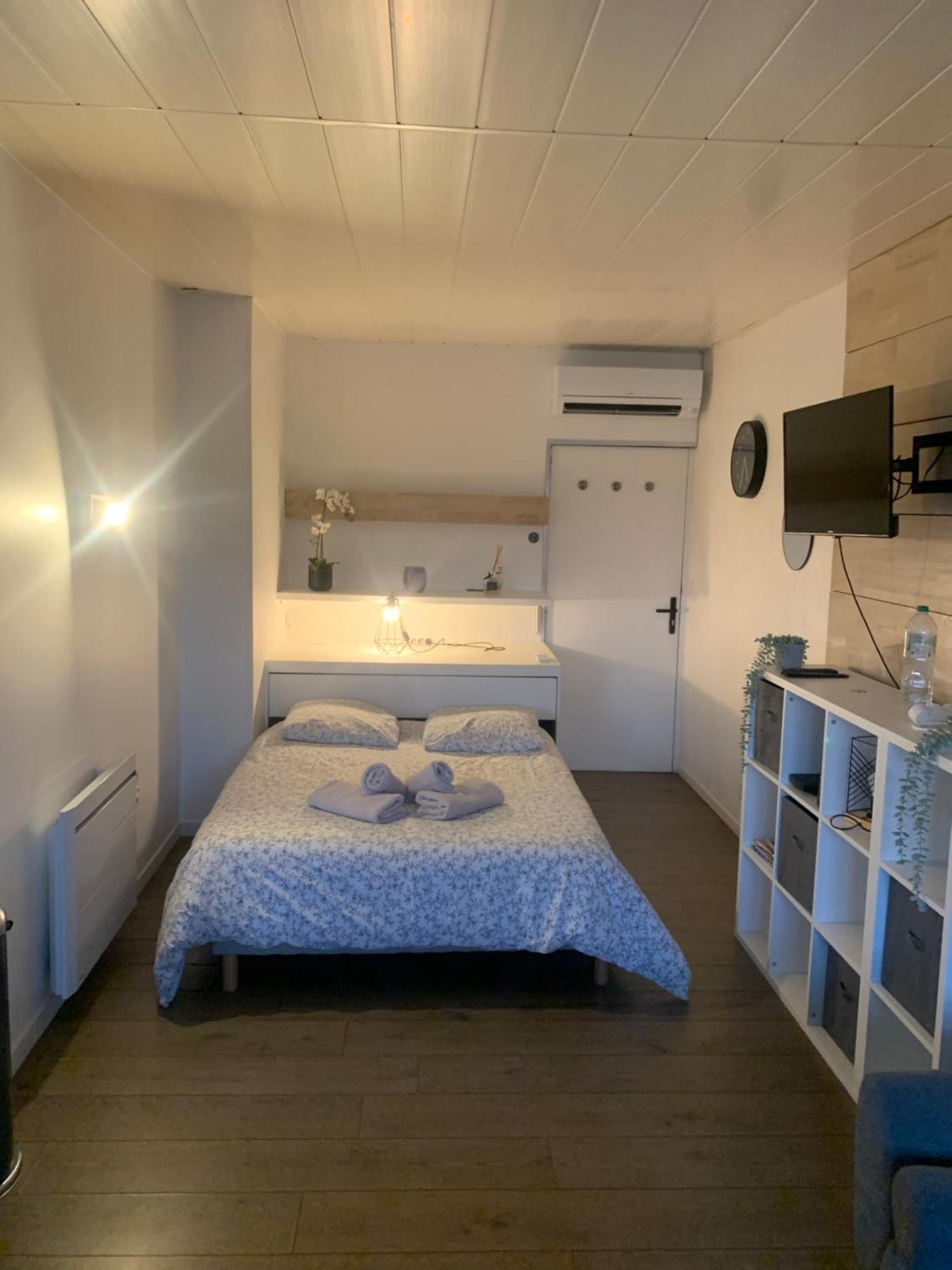 Studio Cocooning hauteur de Saint-Raphaël #2 Buitenkant foto